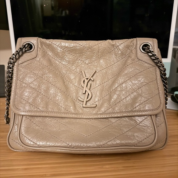 YSL SAINT LAURENT Medium Niki - Picture 5 of 11